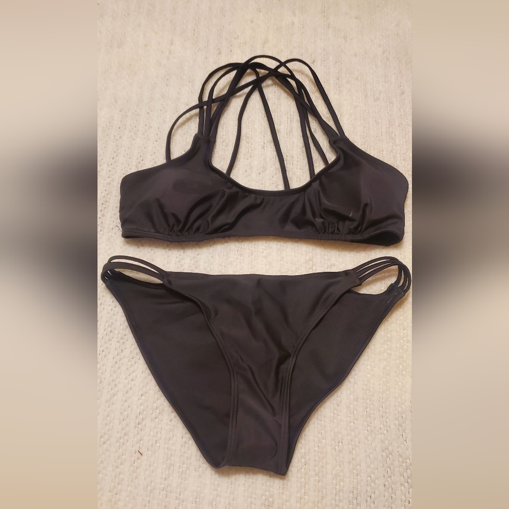 NWOT Black Bikini medium